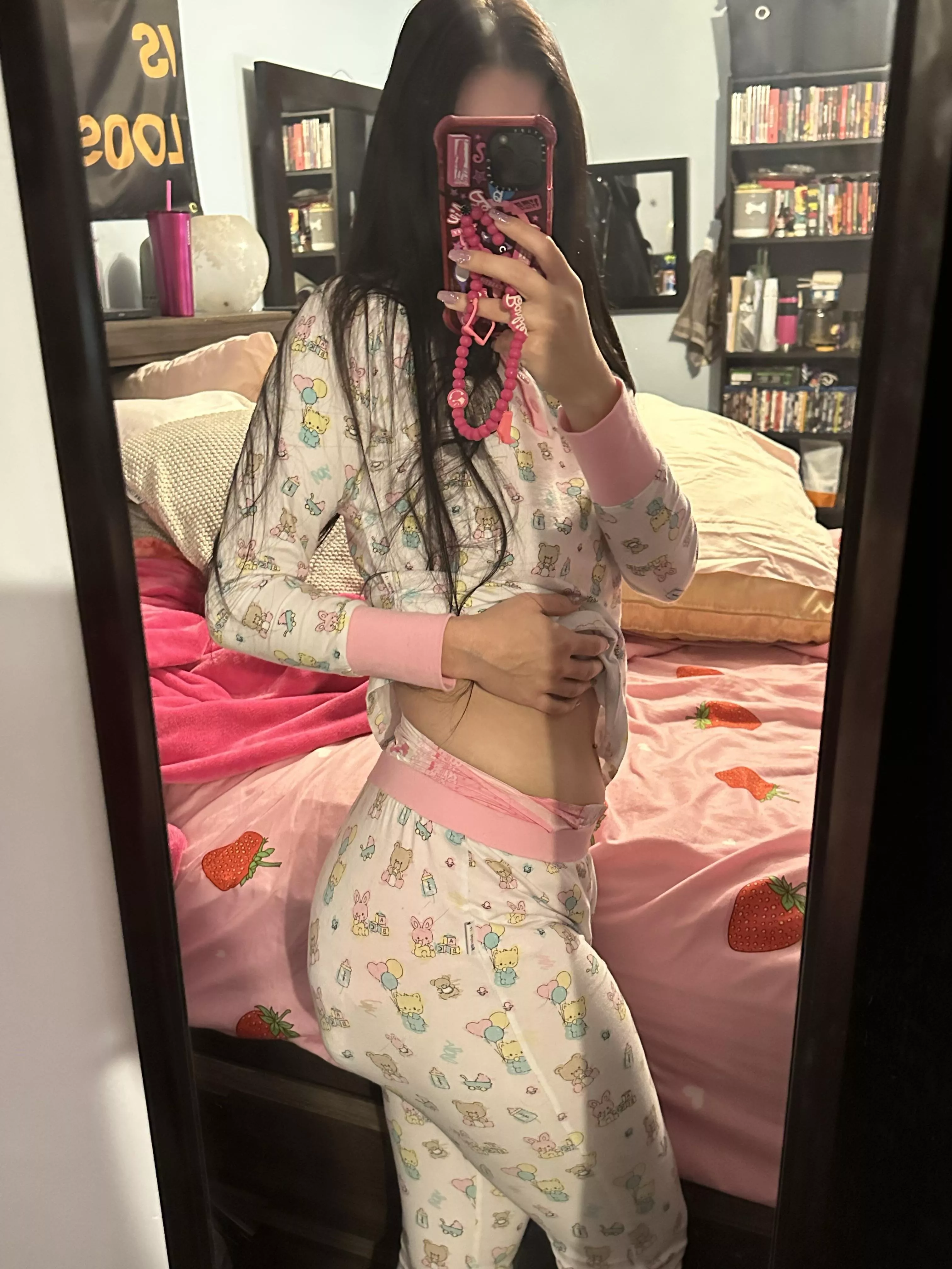 Saturdays are for snuggling 😴