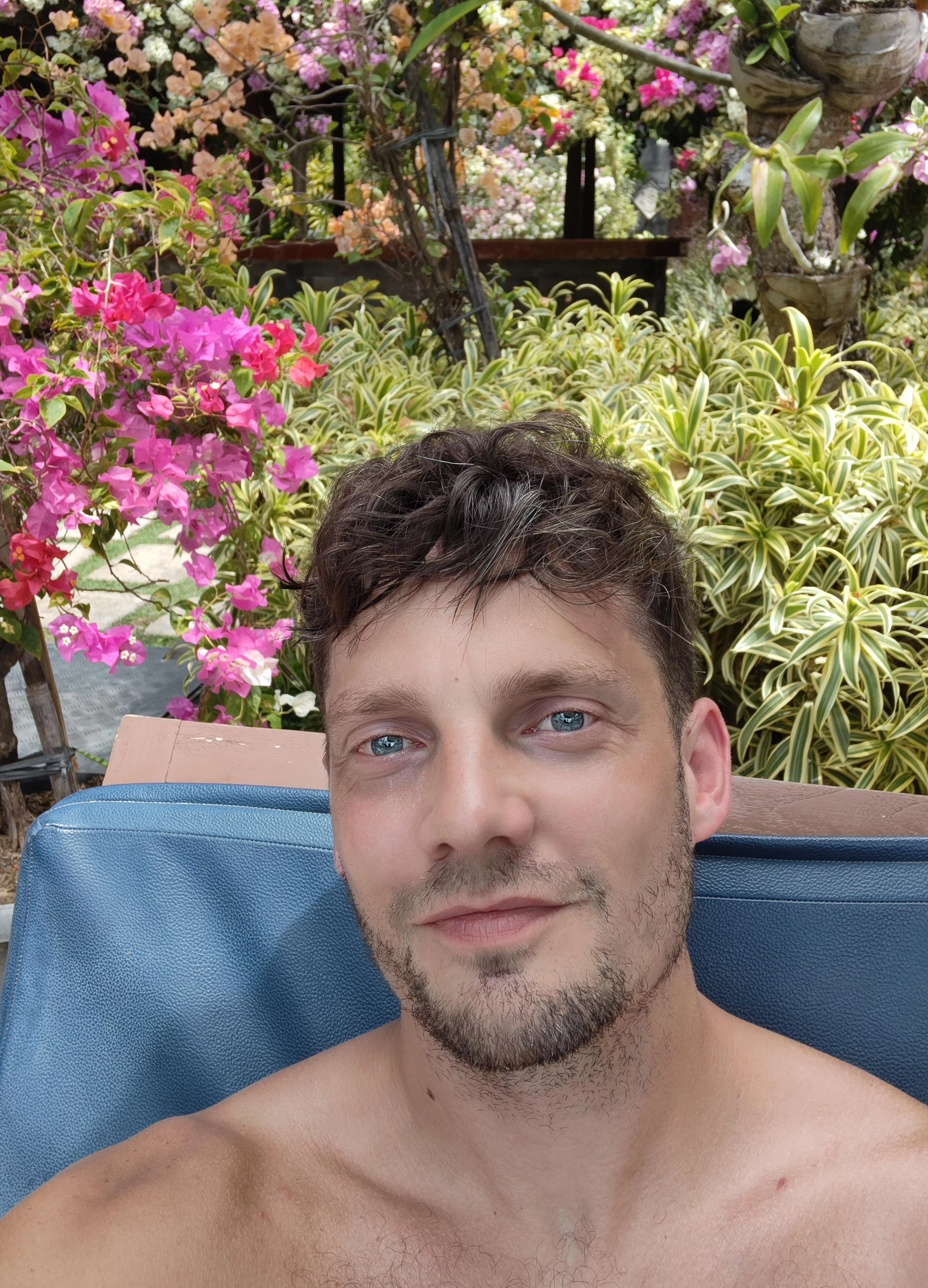 Sending love to you all from Bali ♥️