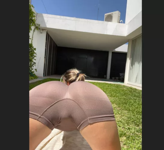 Would you lick it through my leggings or bare? ;)