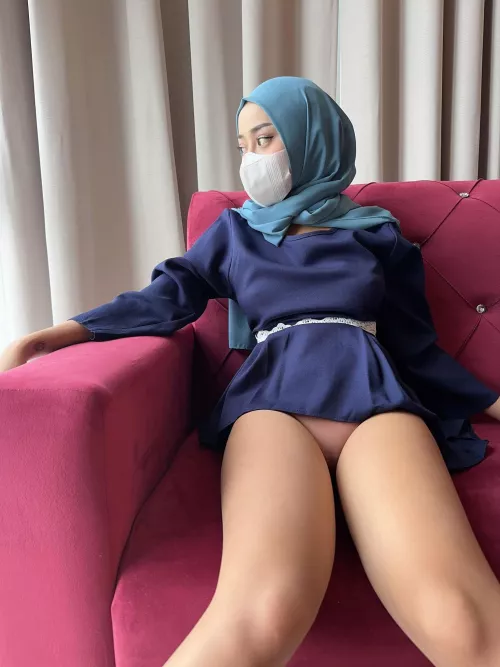 You can't help but lick my leg if I spread it.