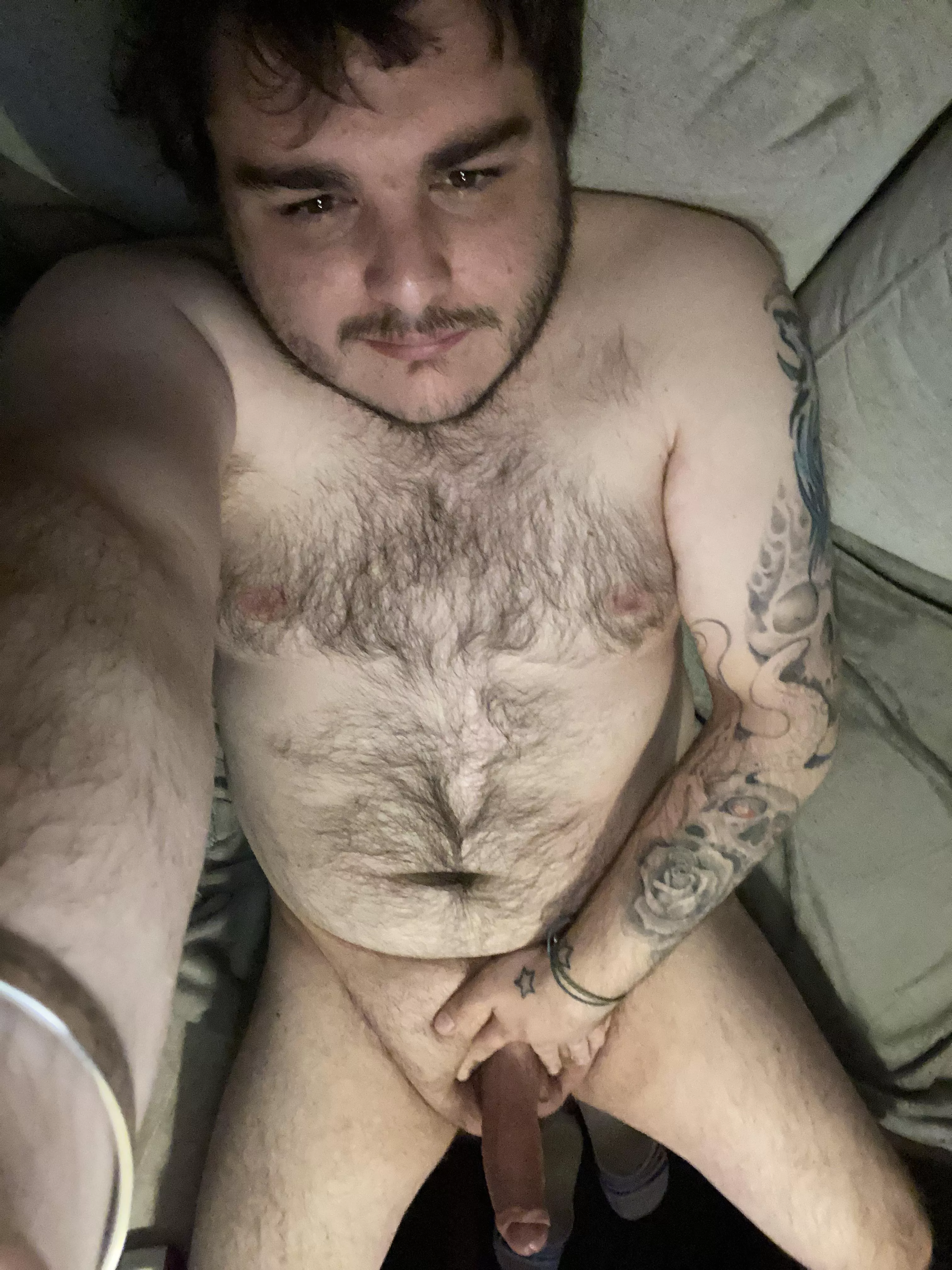 A thicc, hairy inked virgin, any ladies wanna help change that?