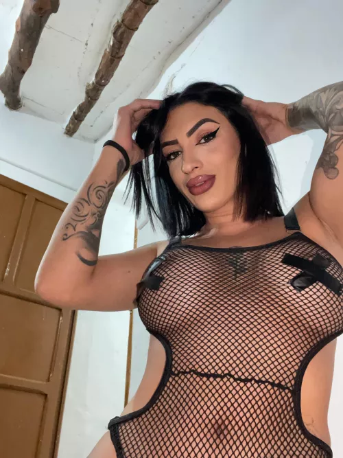 Do I have a bad girl face?