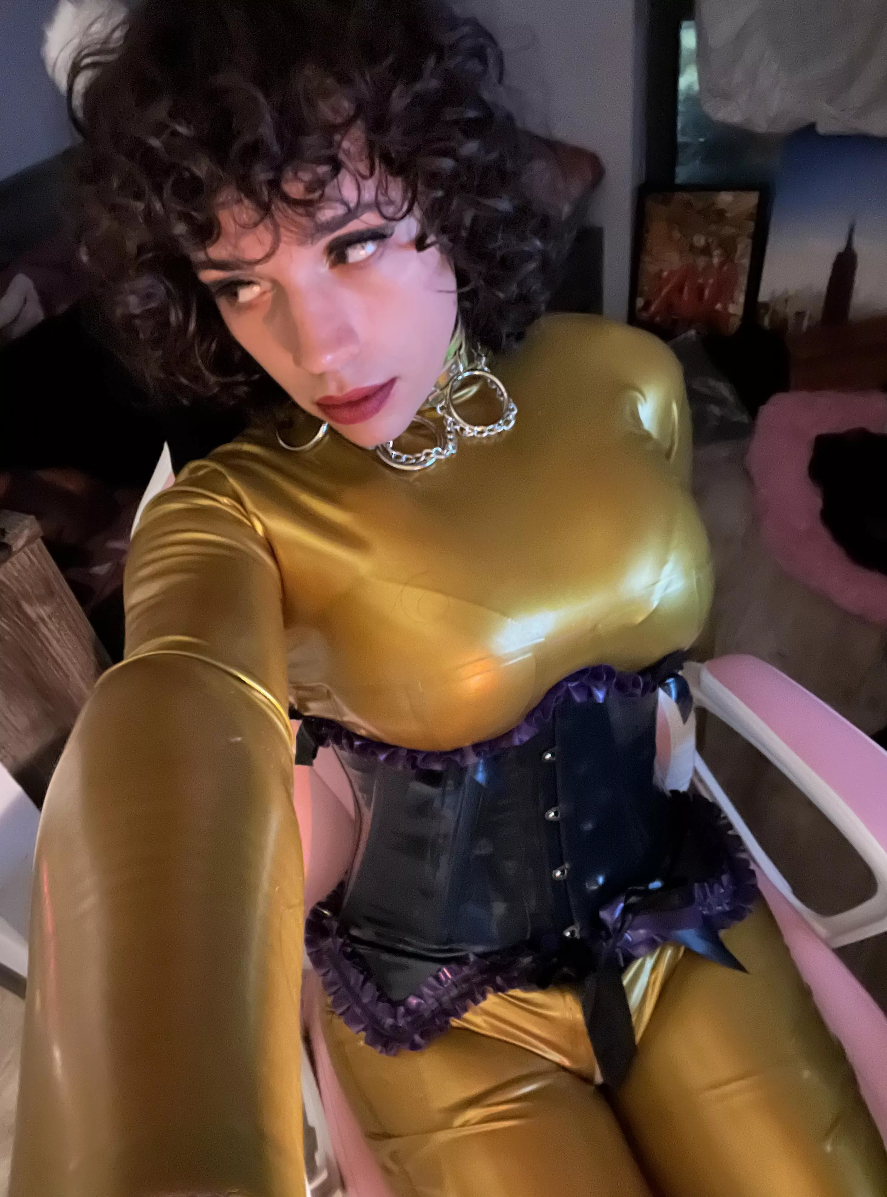 Do we like curly hair? 🎀