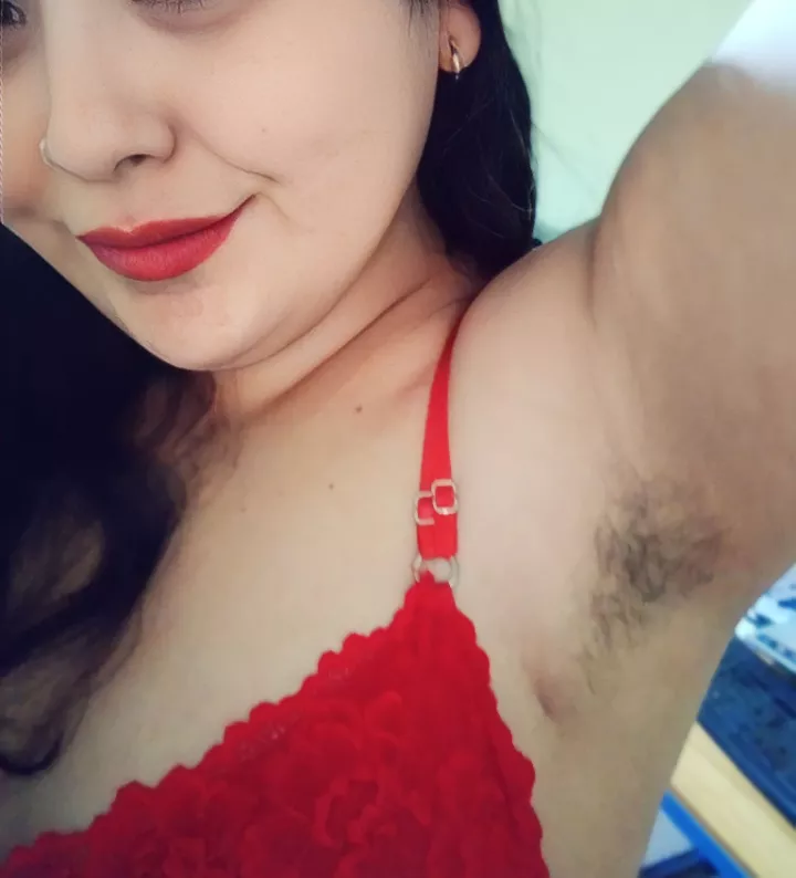 I'd like to get a few licks, would u volunteer?