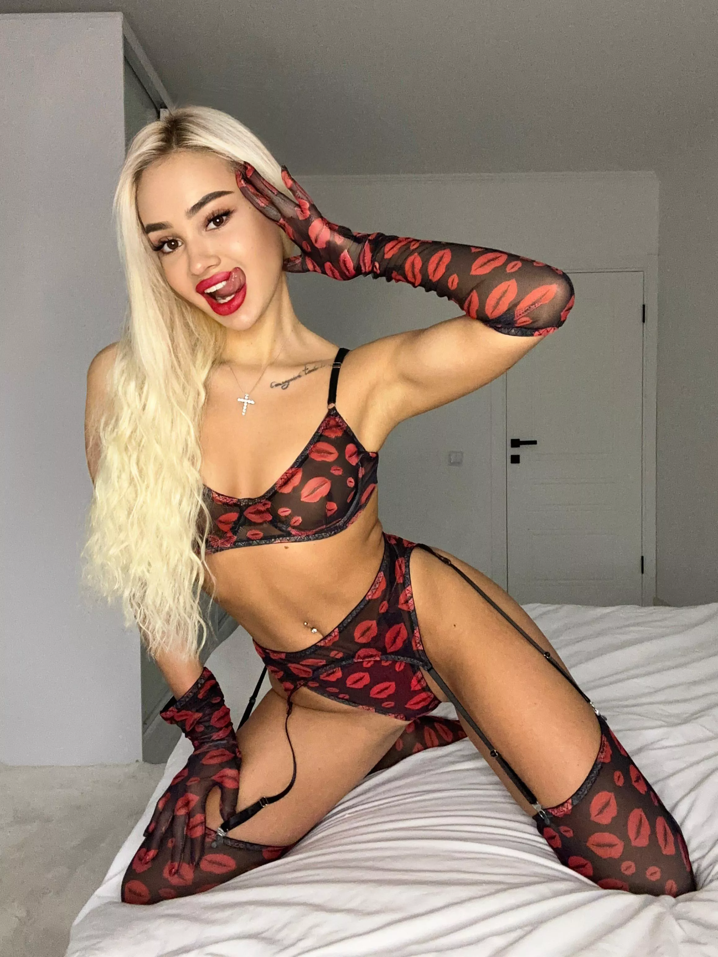 I’m so young and so slutty