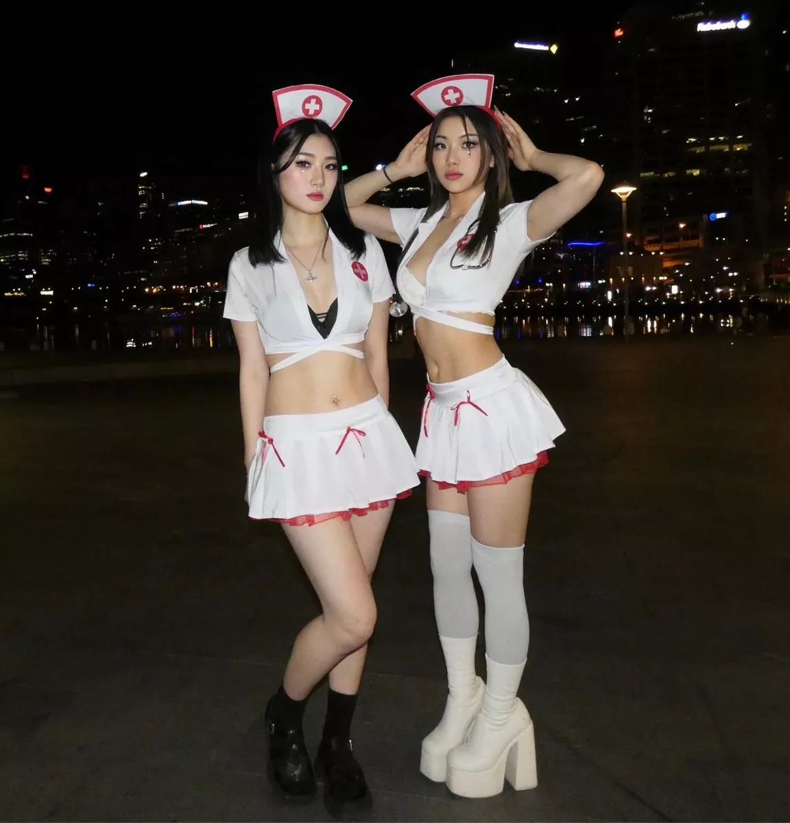 Left or right Halloween edition