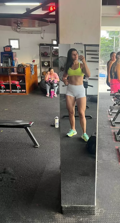 Muscles in progress, and so is my selfie collection