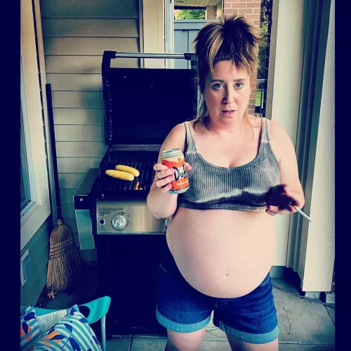 My Halloween costume, Brandine from the Simpsons @ 35 wks. How'd I do?