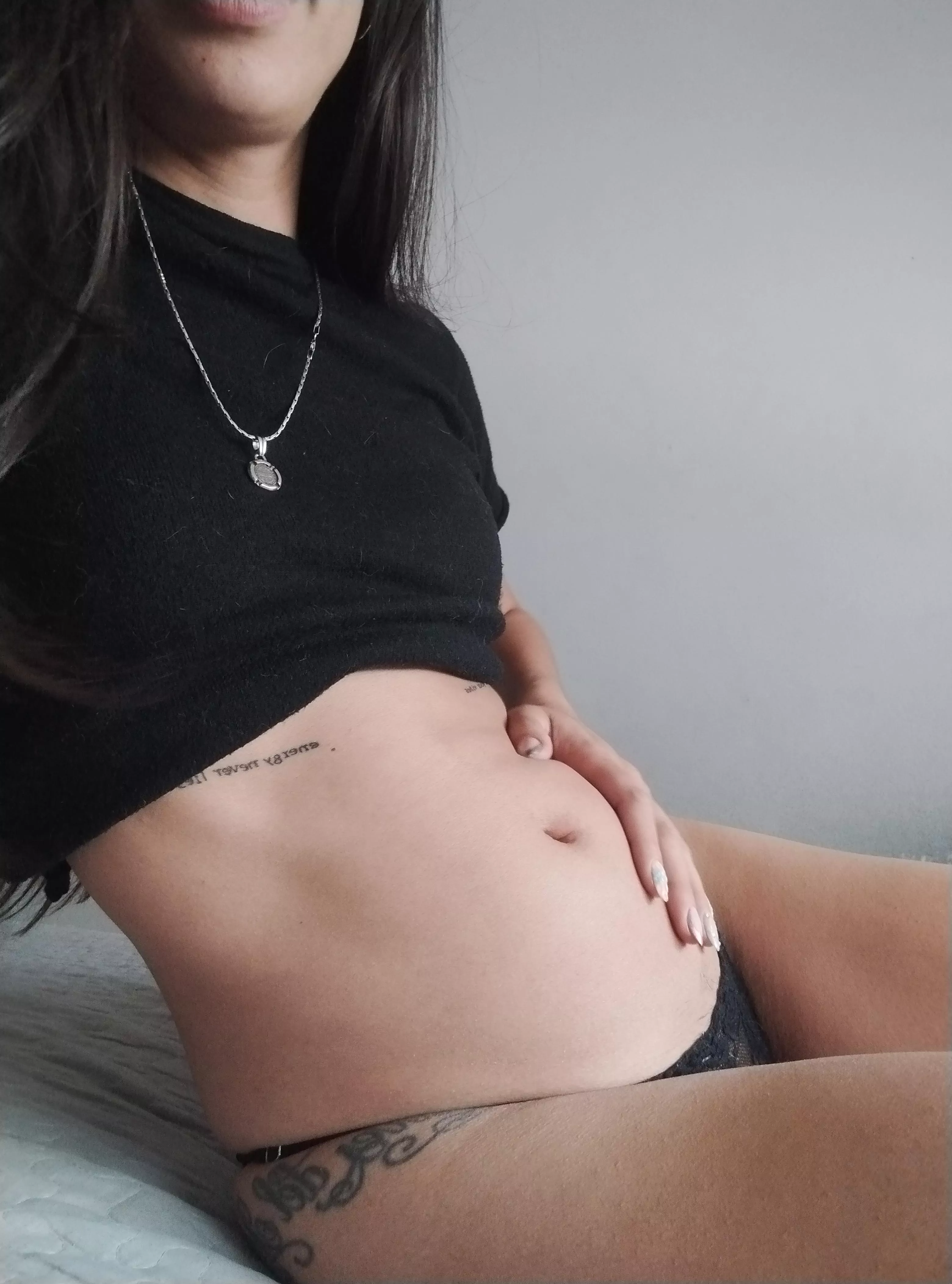 Sunday night. Full belly 😏👀