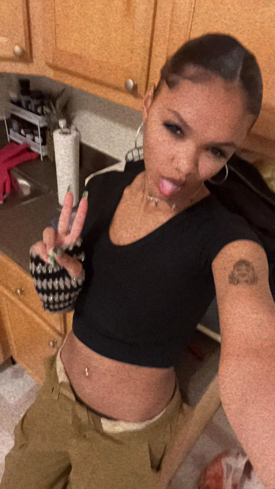 Tattooed light skin with daddy issues