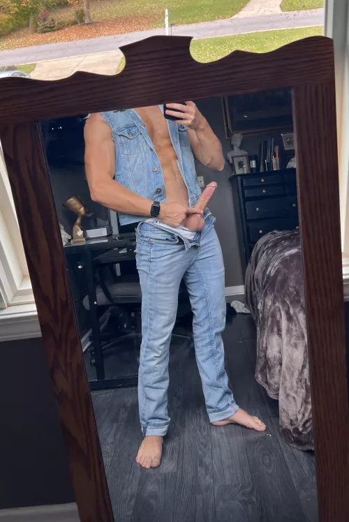 [24] This ken has an 8 inch dick!