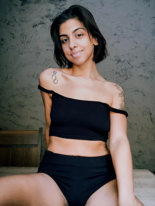 Are flat chested Latinas your style?