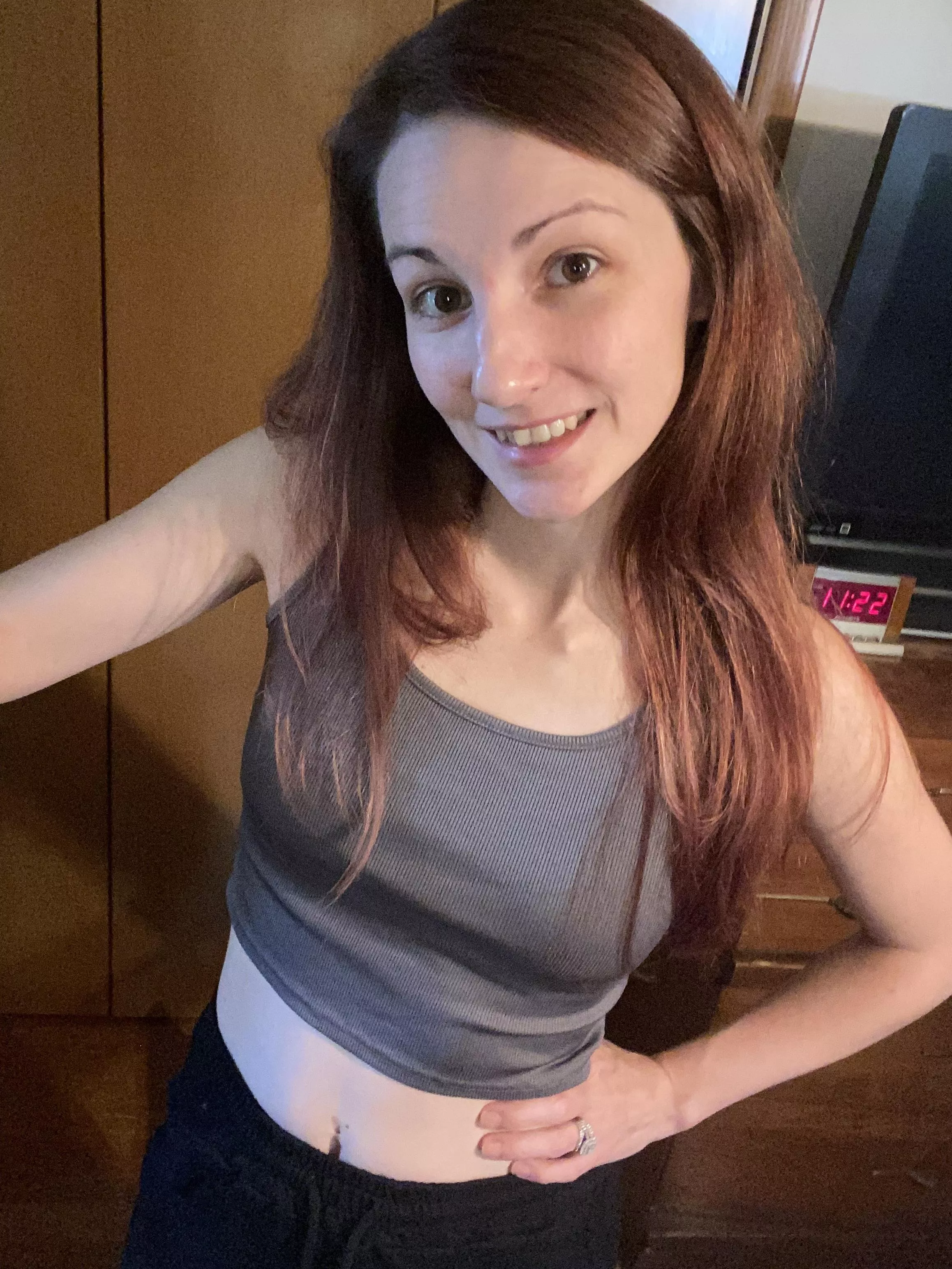 Because sometimes hot moms get naked on the internet 😉🤷‍♀️