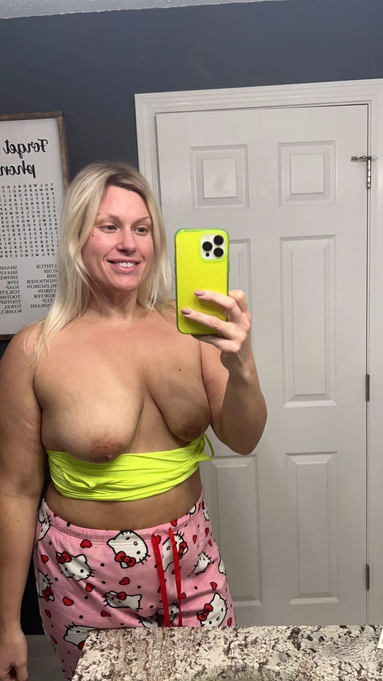 Come hang with me and my tits