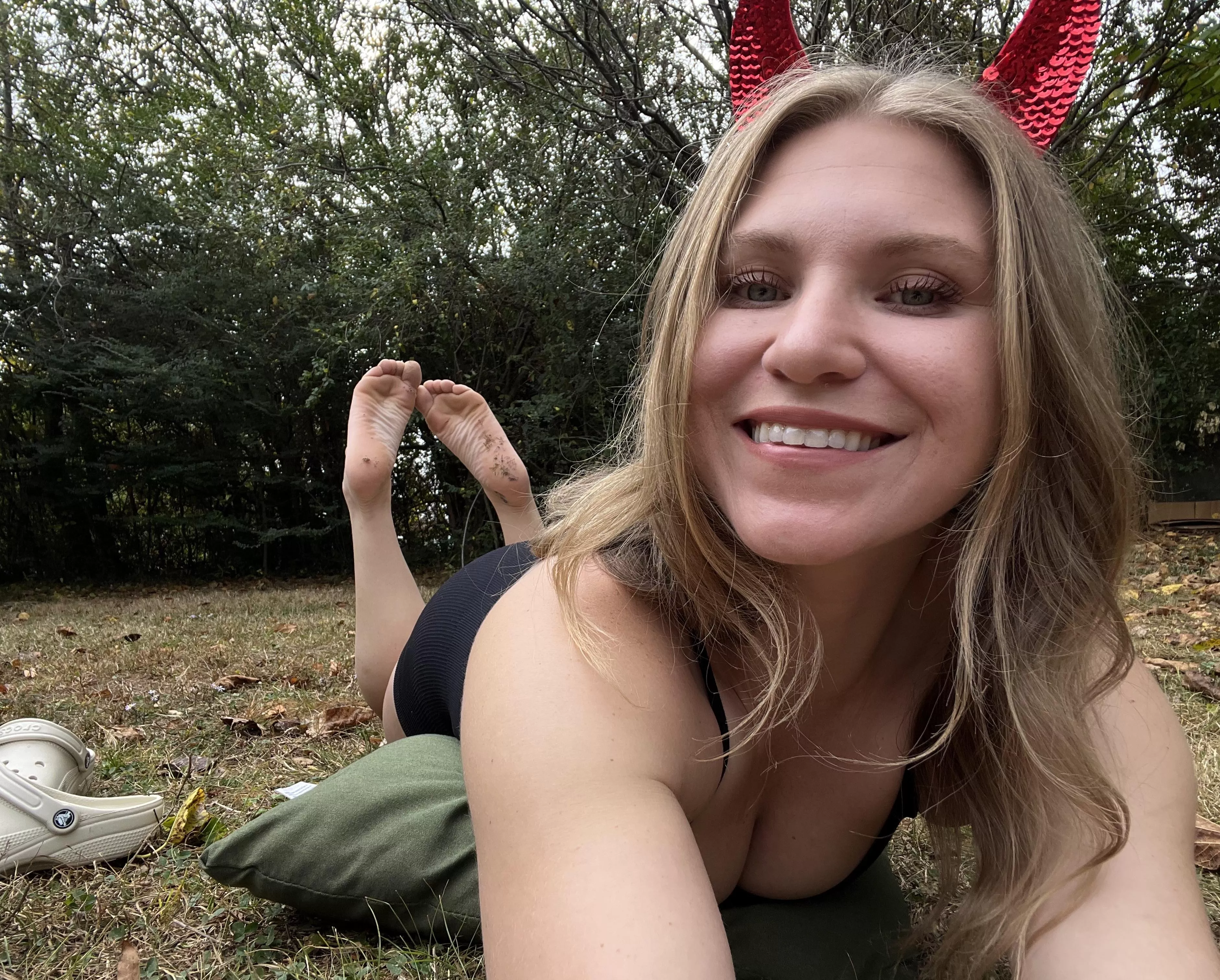 Cutie devil posing ;)