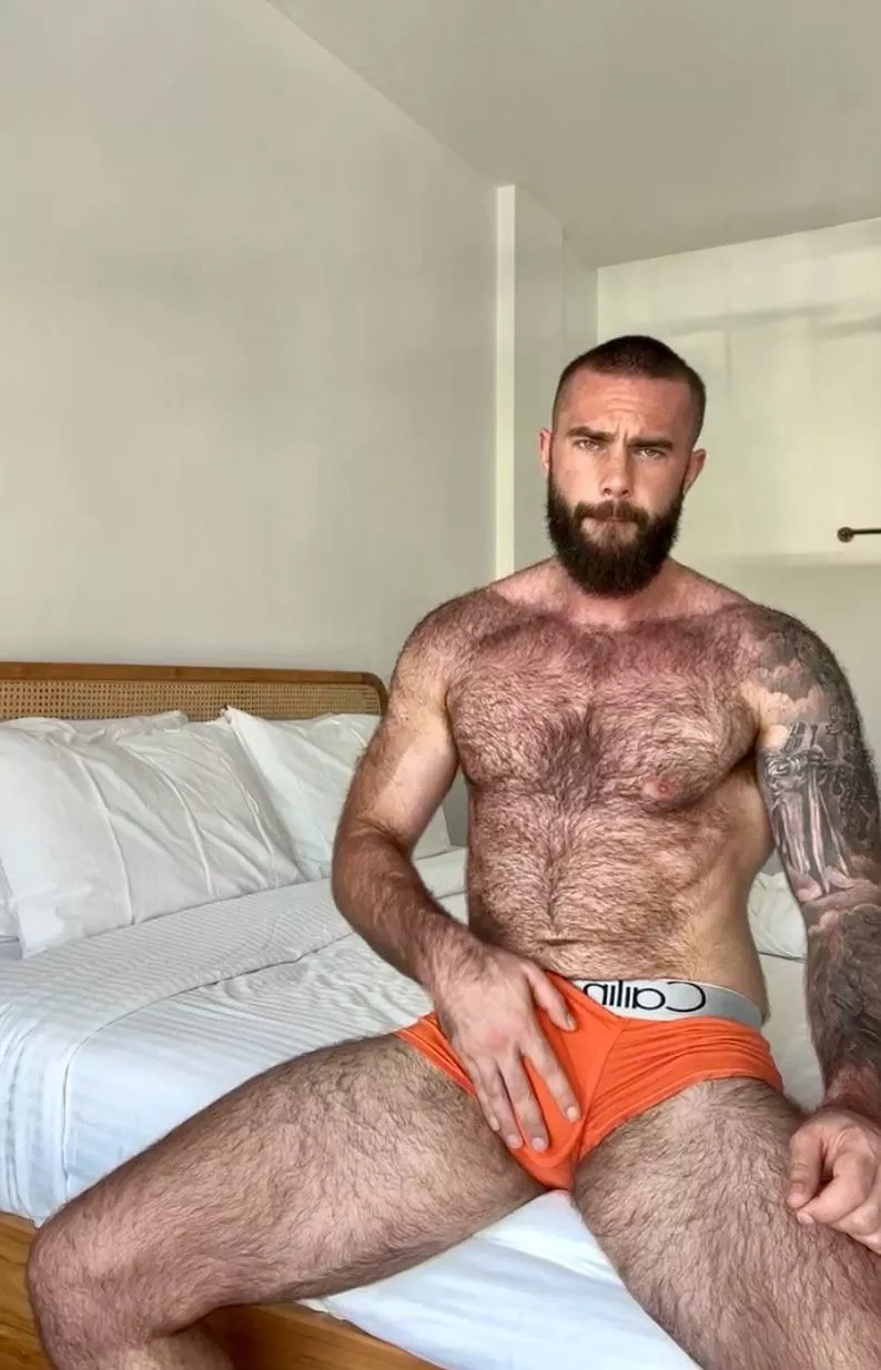 Feeling extra hairy today, but At what point am I too hairy?