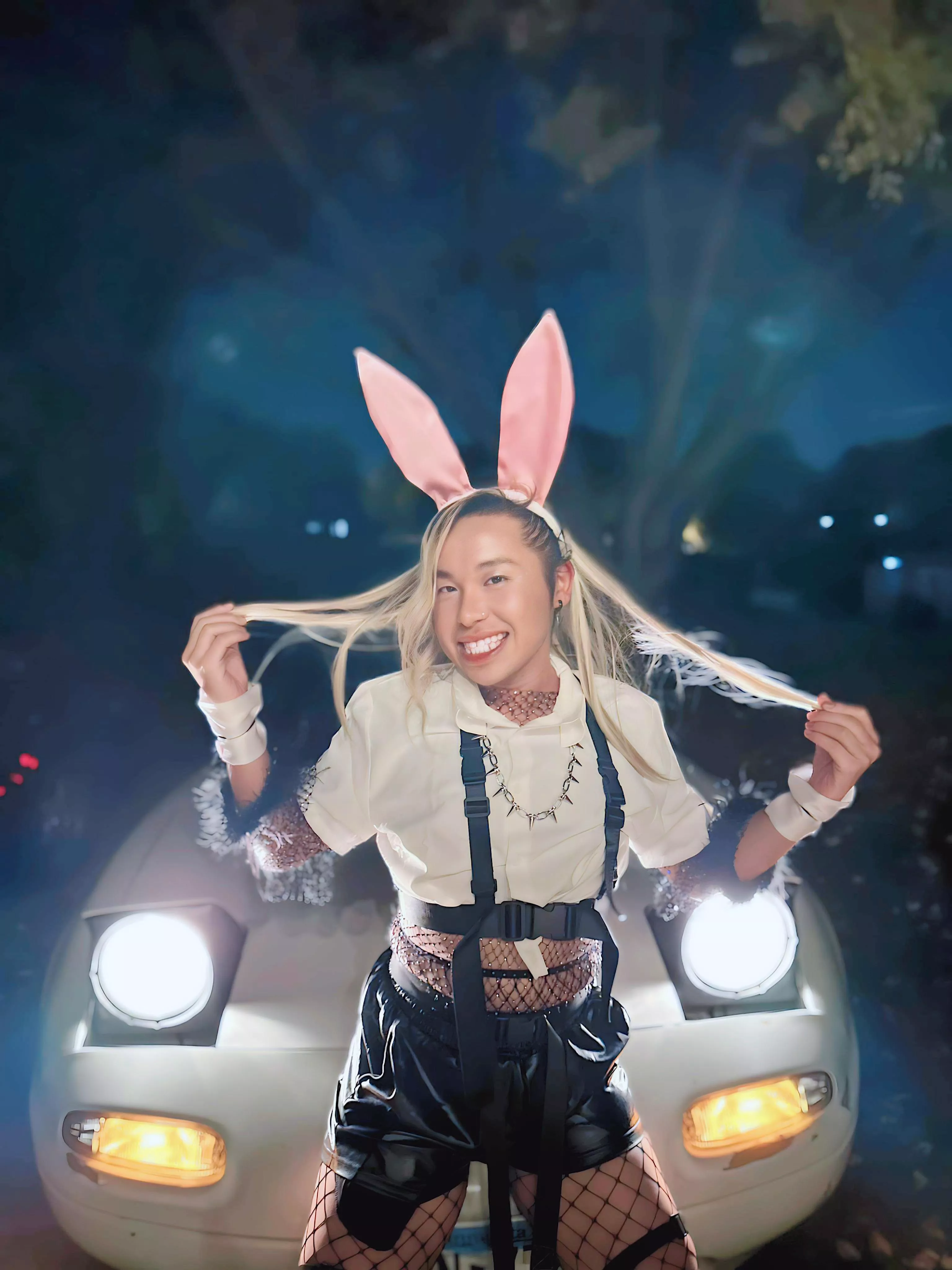 Halloween is coming up. 👅