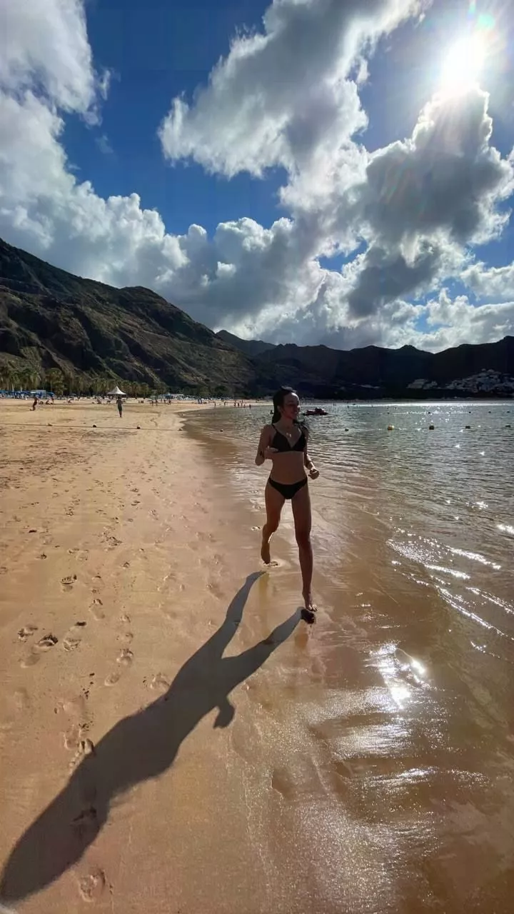 I hope my favorite subreddit will cheer me up