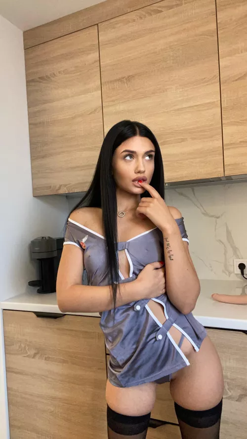 If you want more booty vids, drop your size and I'd flood your DMs