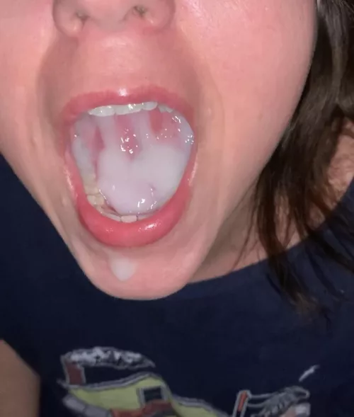 My hubby’s loads are challenging to swallow. He always cum so much and so thick. Yumm 😍💦🤤