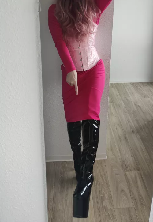 Your place is down there 😈🩷