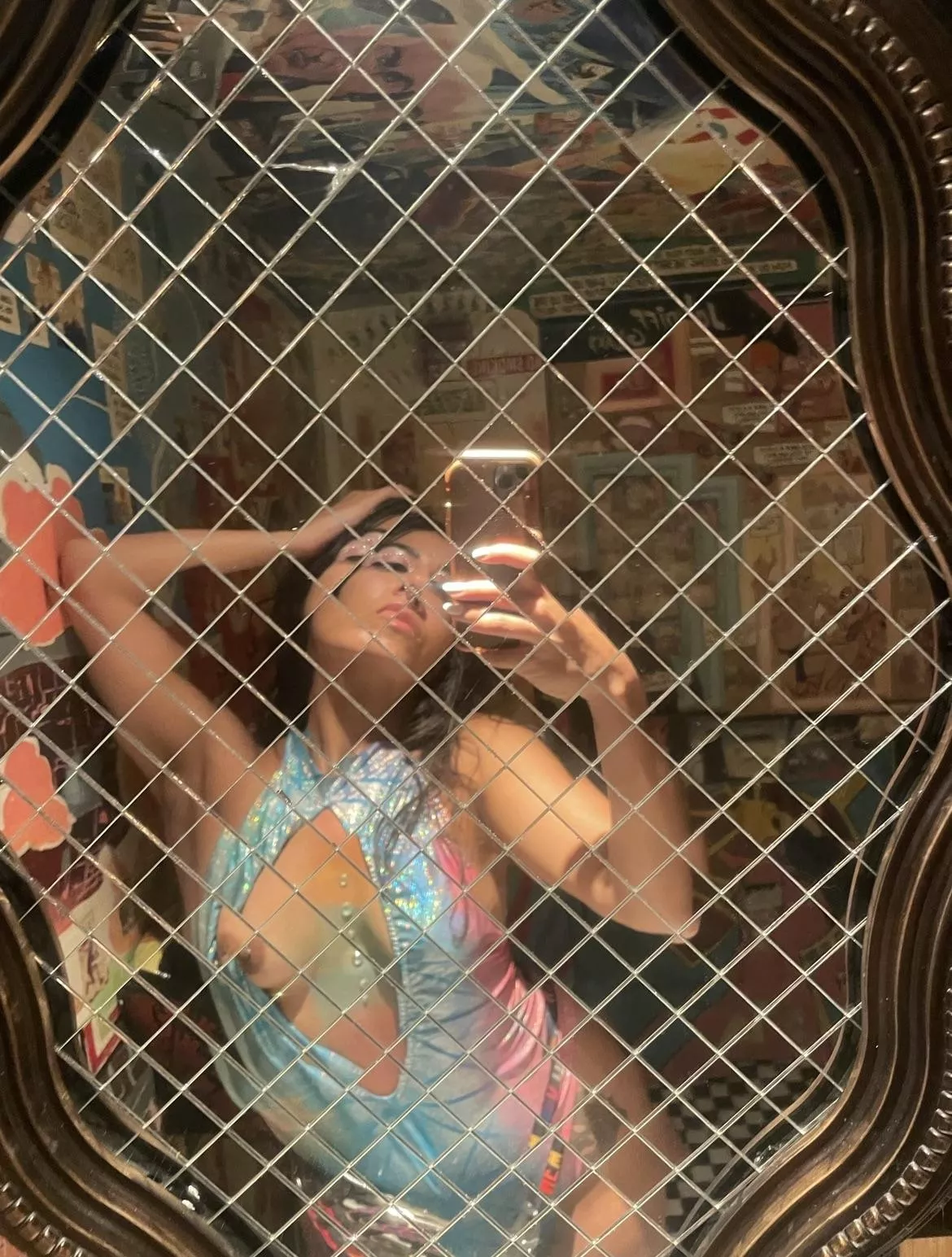 Bathroom selfie at the rave