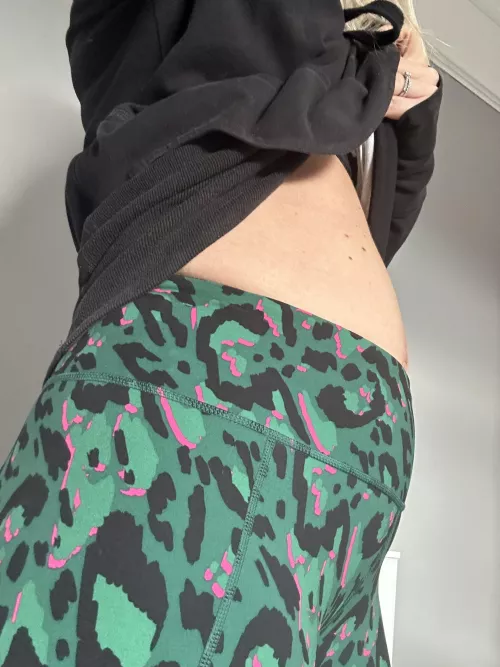 Come and rub my belly