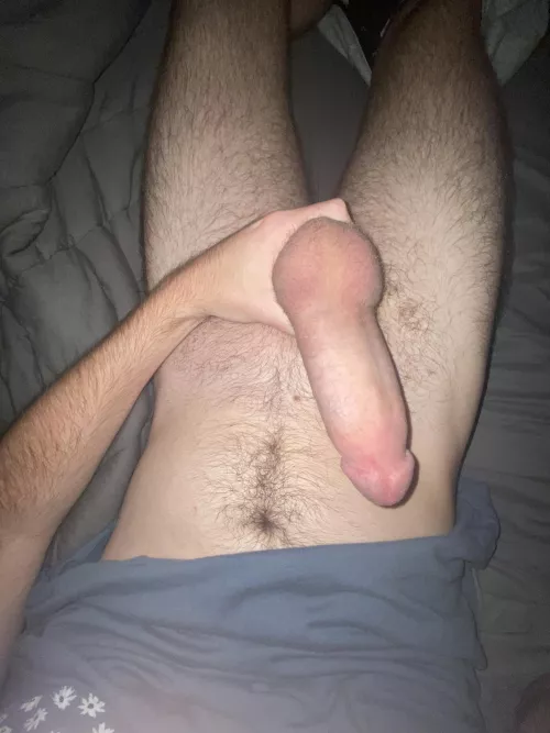 Do you like skinny guys?