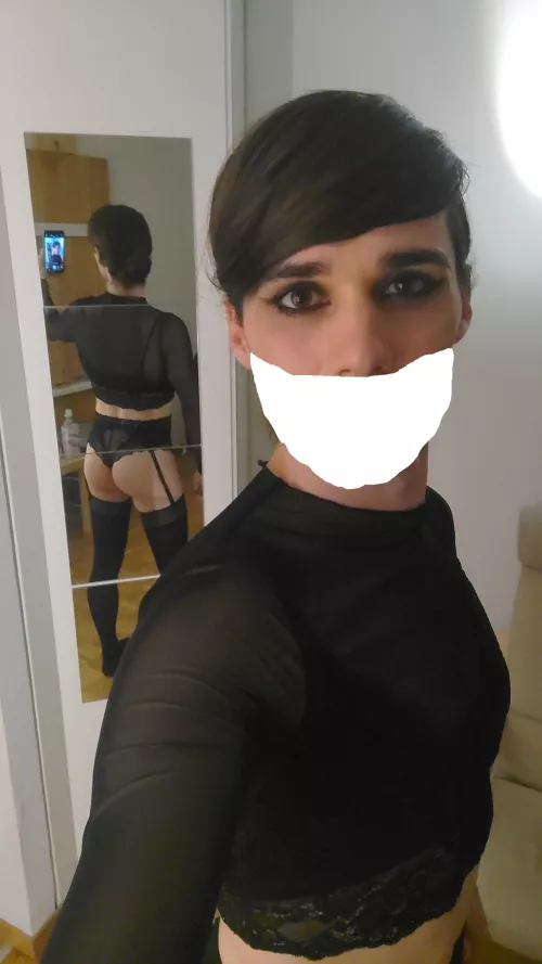 First time trying out lingerie. Does it suit me well ?