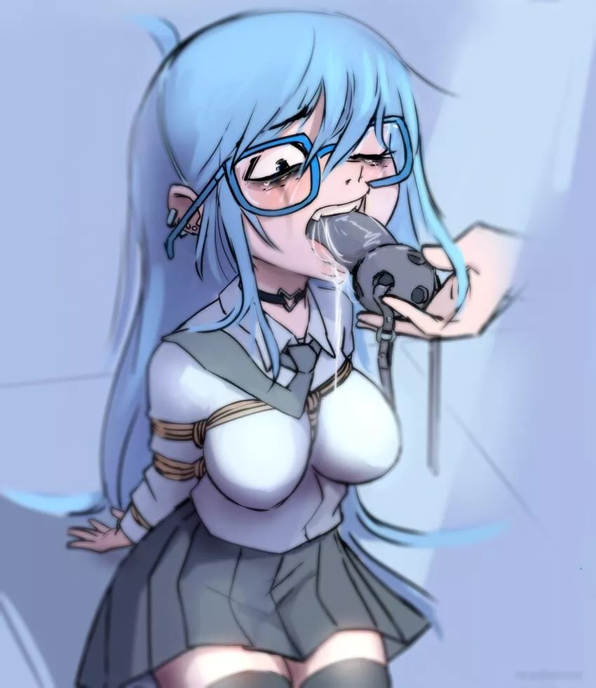 Good cockwhores like this one shut up and open up wide