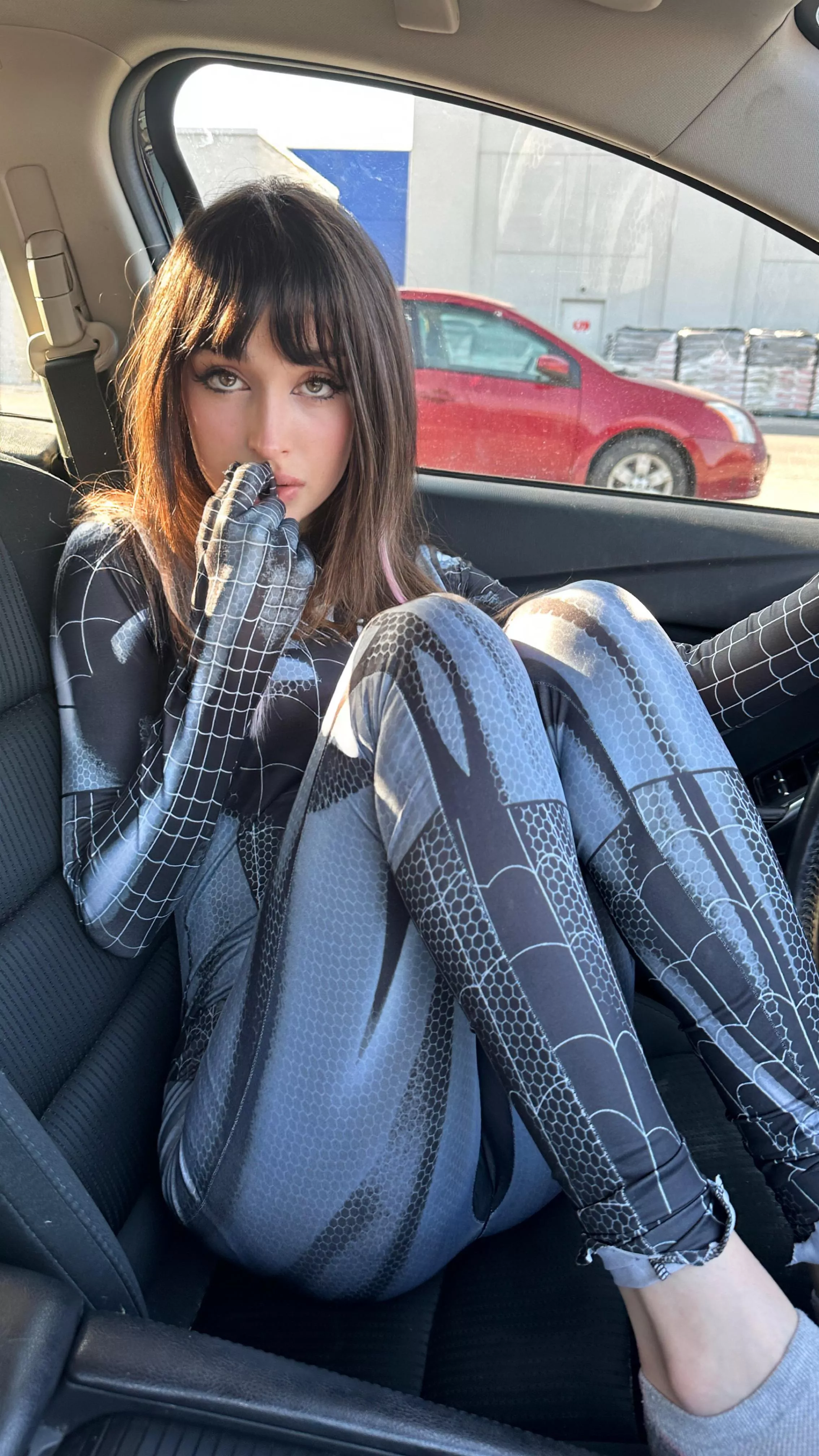 I like to obey orders😇