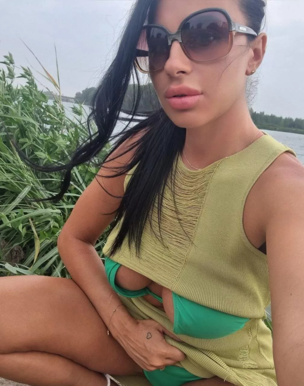 Just tell me honestly, am I sexy?