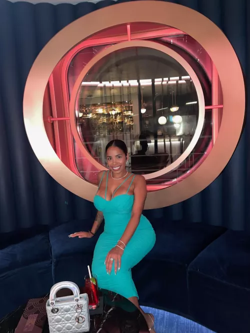 My Big boobs need to be