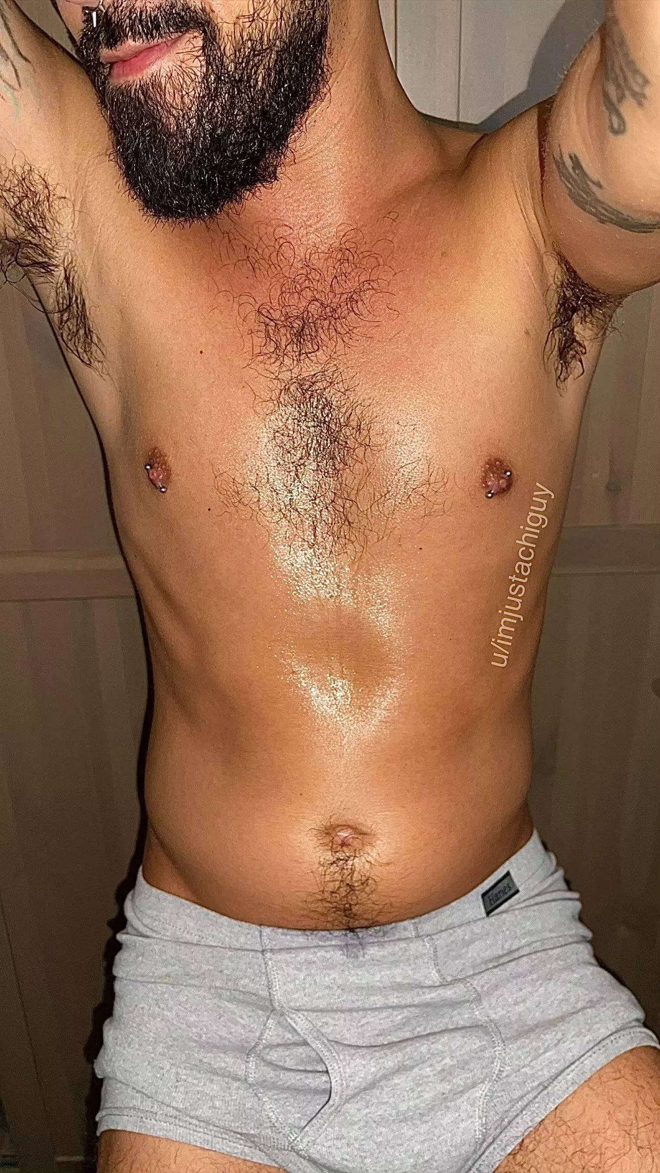 Nothing like working out at home in just some undies 😈💦 can get as sweaty as I want