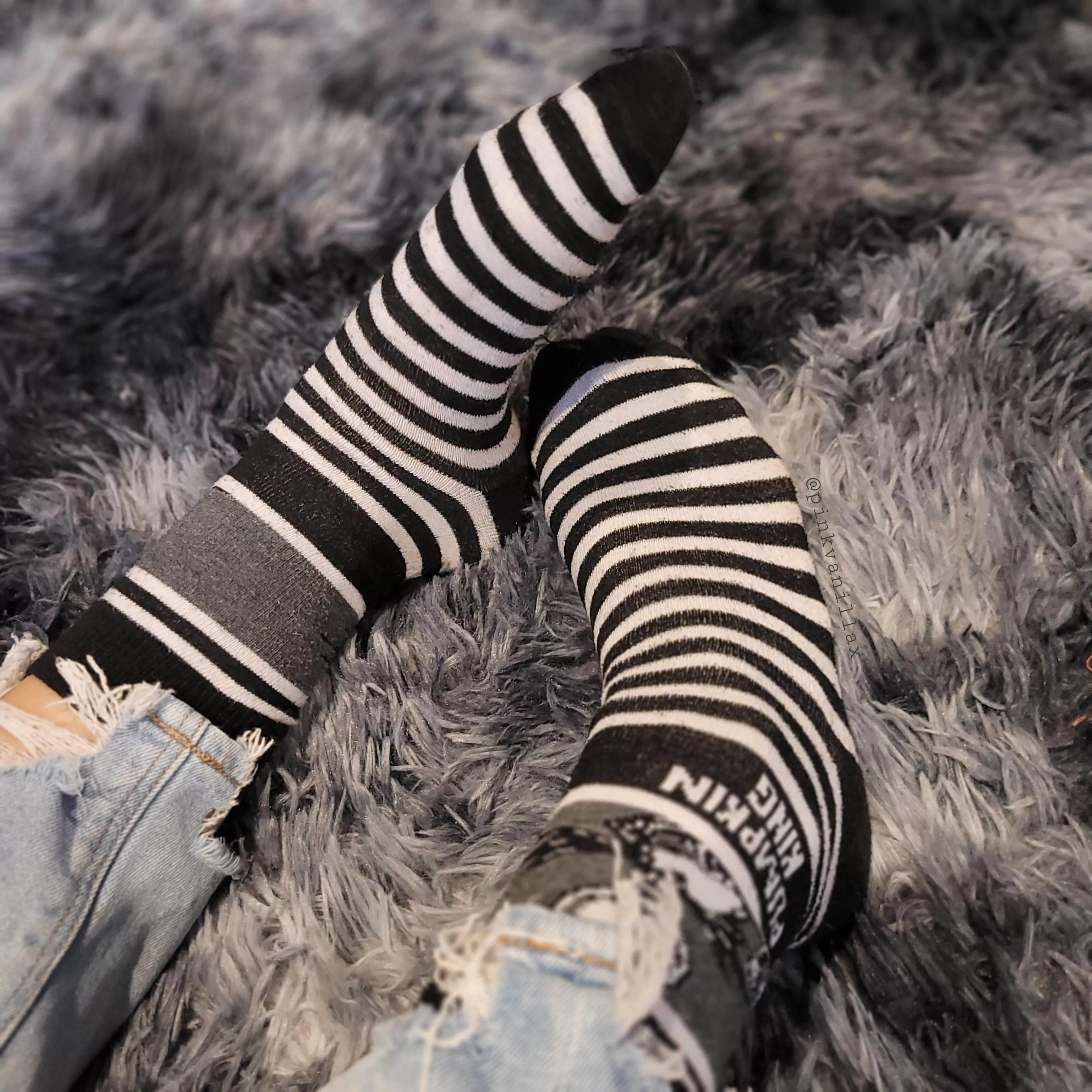 One of my favorite pairs rn😊🖤