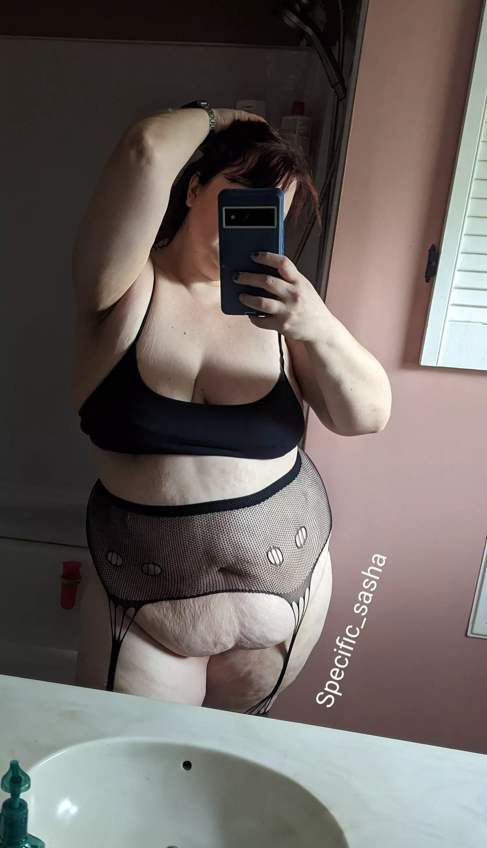 Sometimes I still get belly shy 🥺