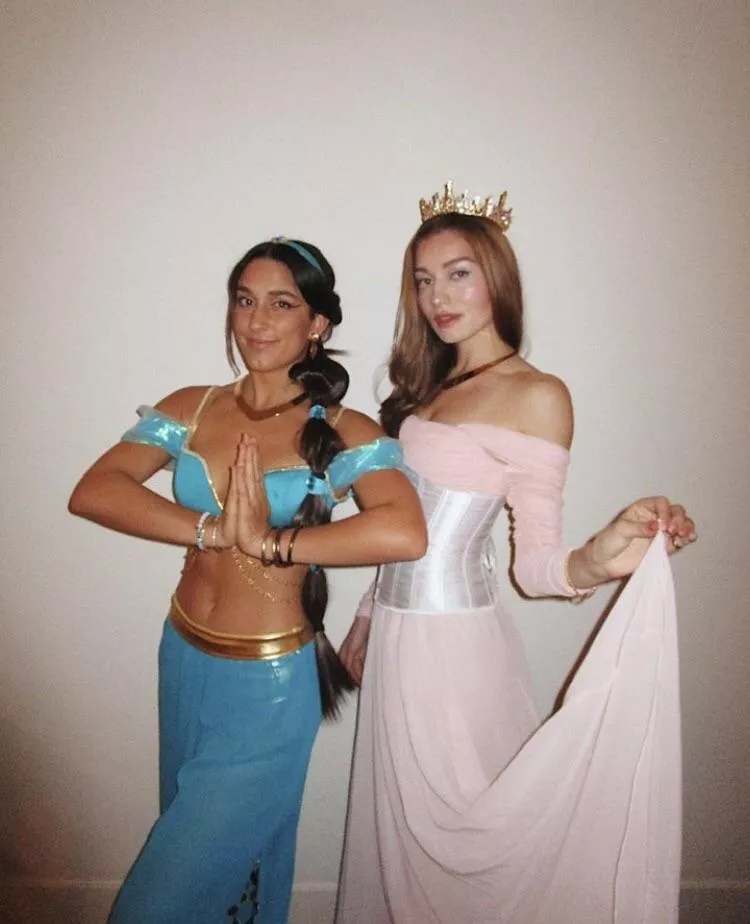 who’s ur favorite princess? [2]