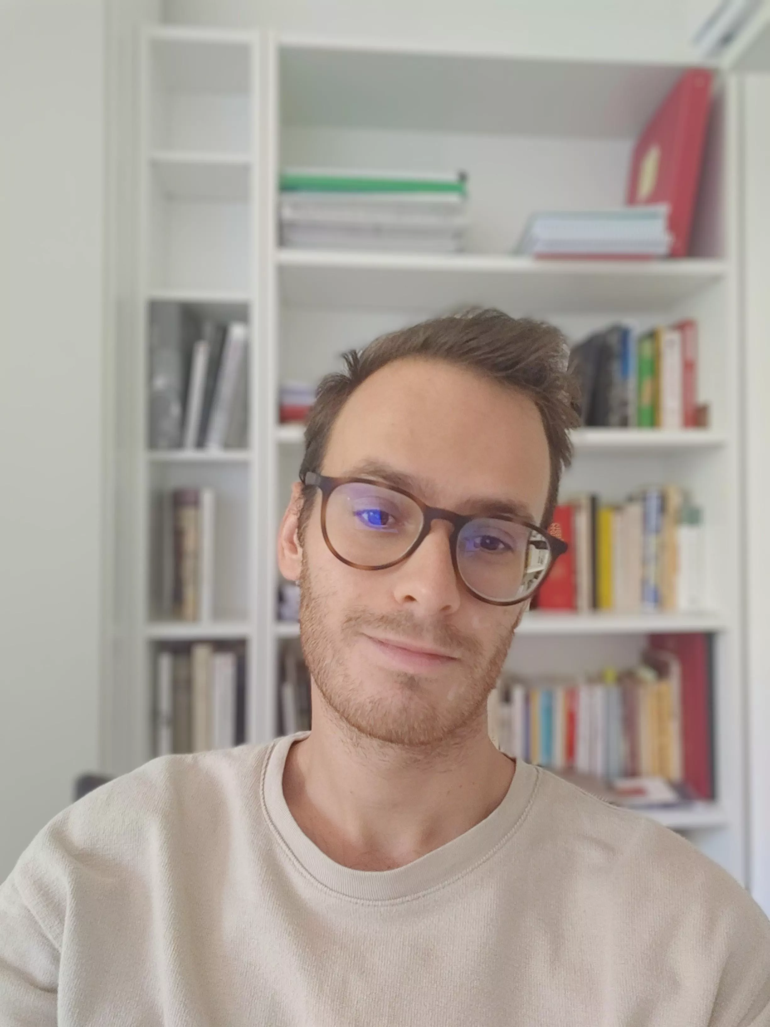 [25] Still shocked by all the love for my previous post💙 it does feel good to be appreciated :) here's the missing combo in my natural habitat: beard + glasses