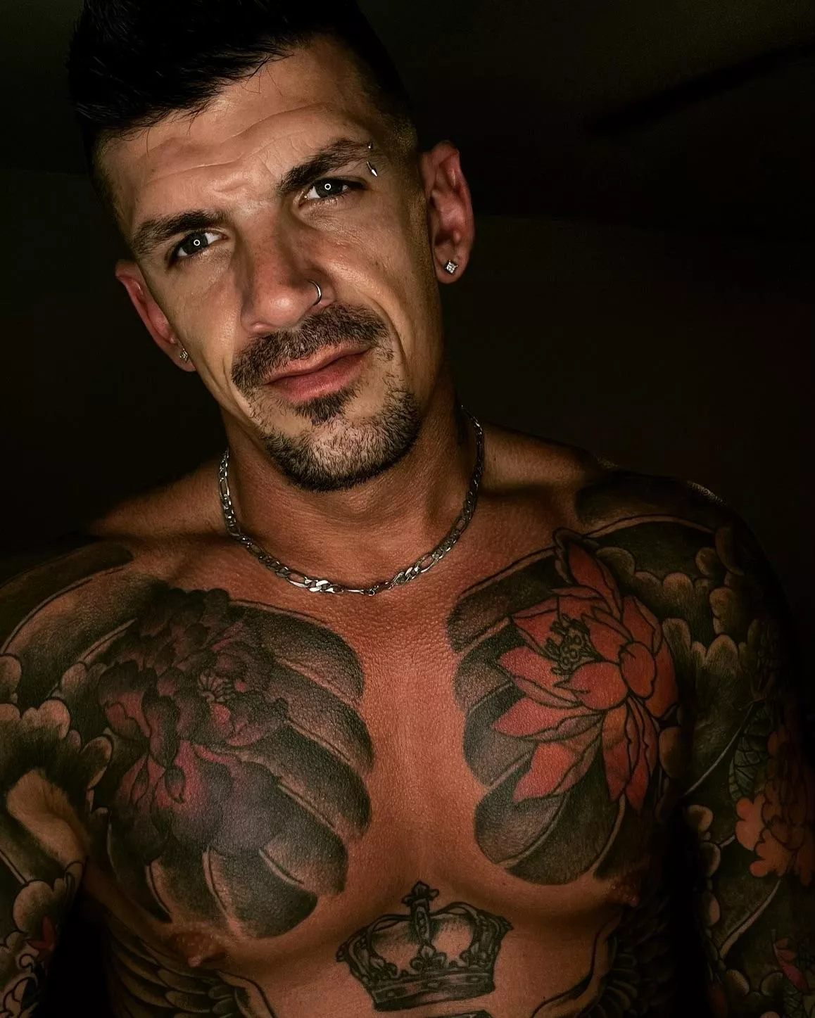 Am I hot and tatted enough? 😘