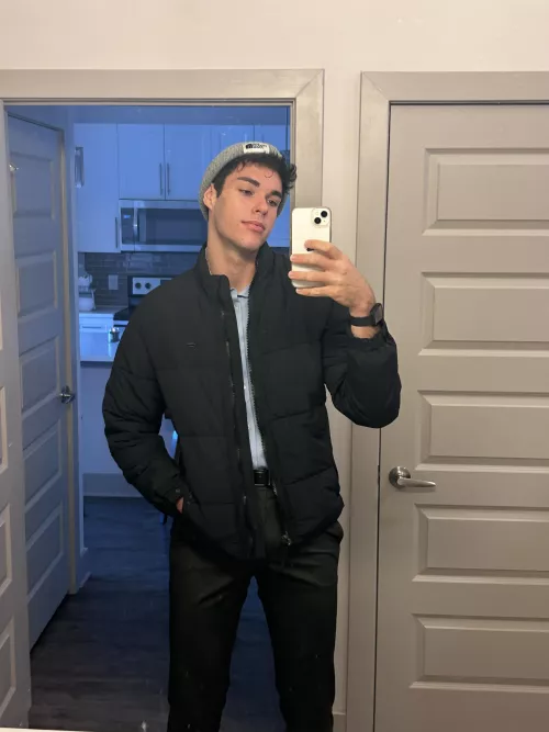 Happy first day of November! It’s so cold here ❄️