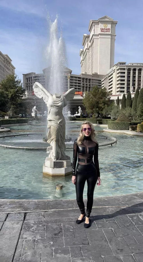 I wanted everyone on the strip who saw me to know that I am a slut and am available…wonder if it worked ;-)