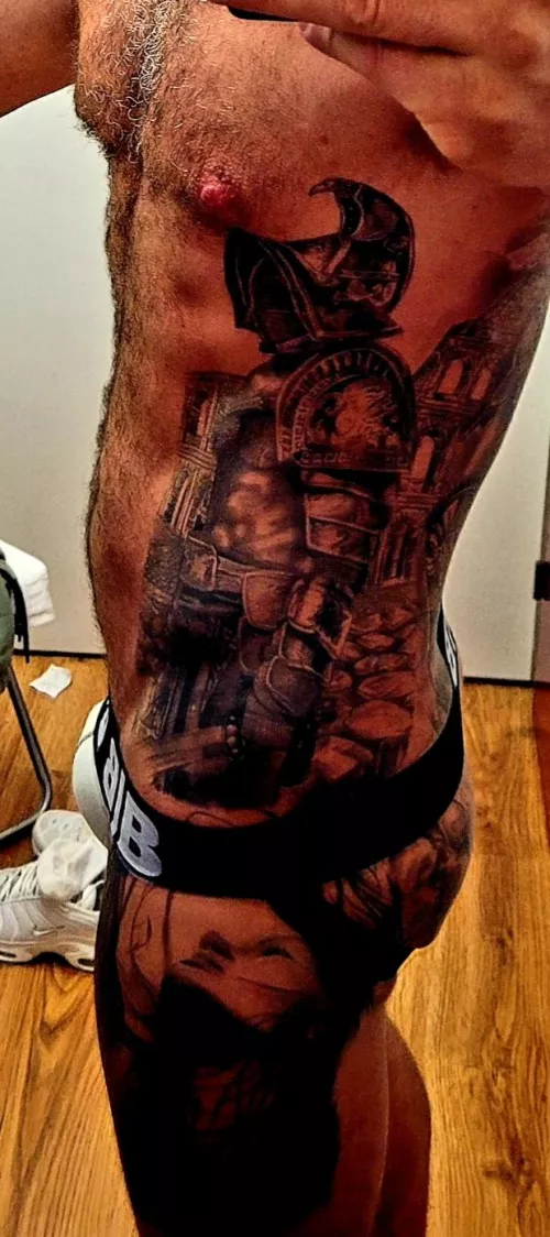 I wear jock straps most of the time, dont wanna hide a cute tattooed bum do I