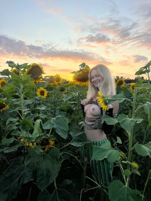 I will take you on a wonderful sex trip in the fields