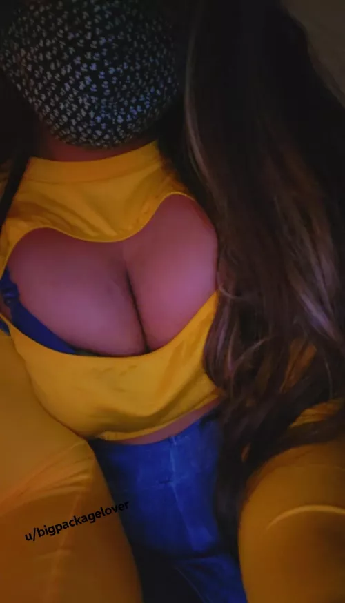 Is it big enough for you to slide your 🍆 between 🍒