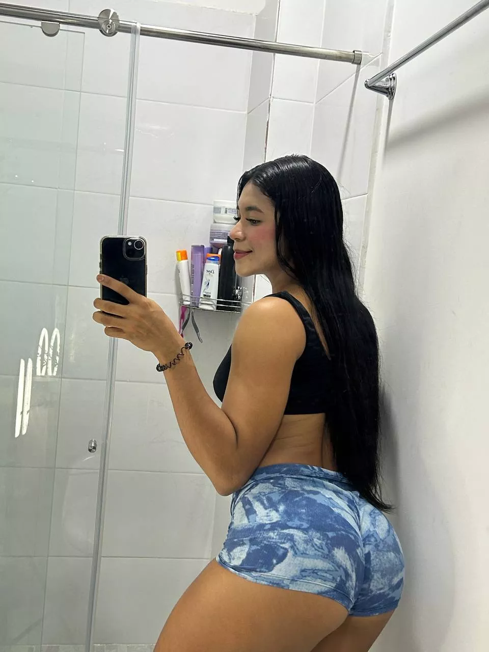 Let's take a moment to thank squats and lunges