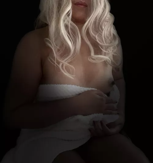 🎶lonely is the night…🎶