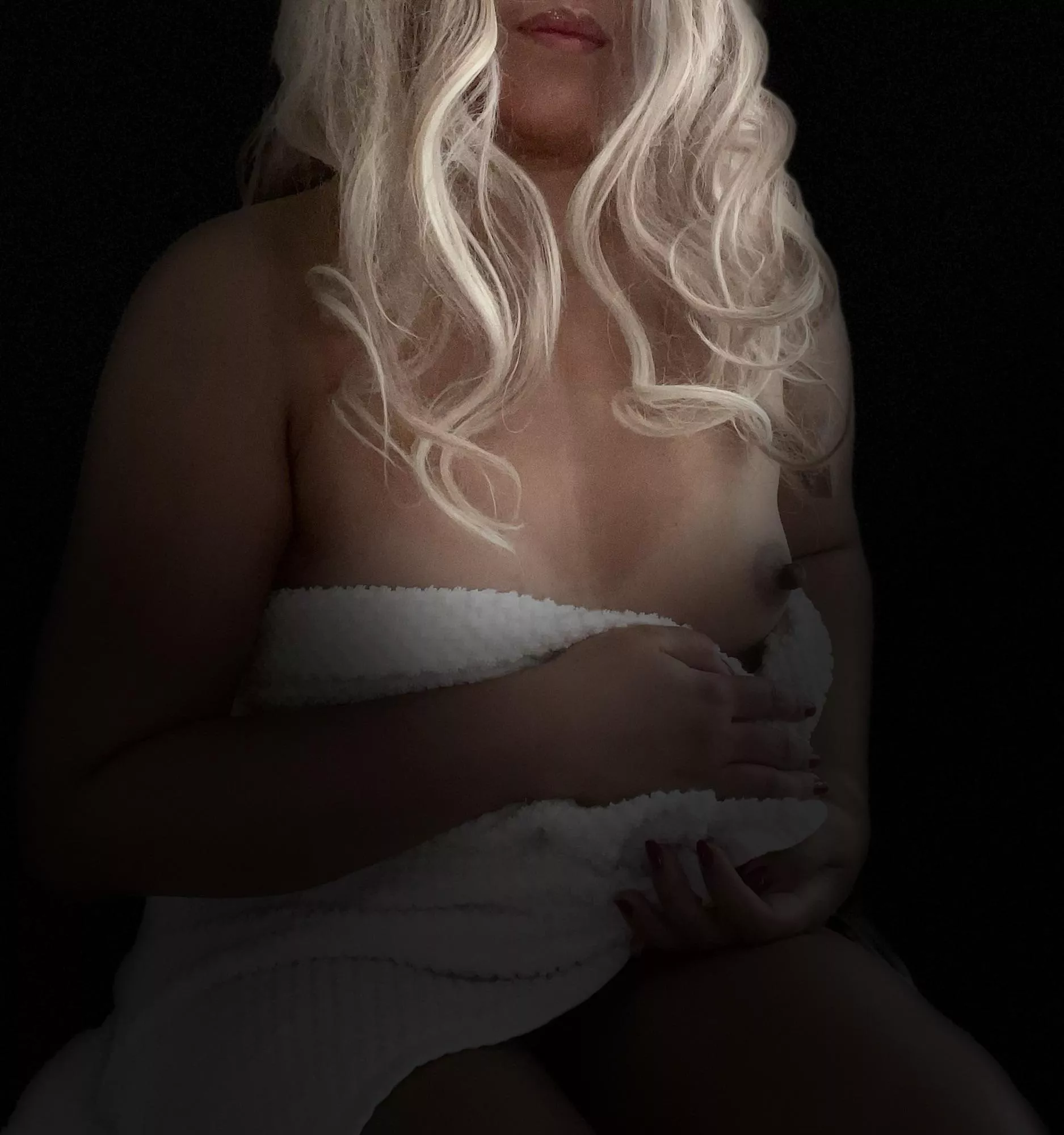 🎶lonely is the night…🎶