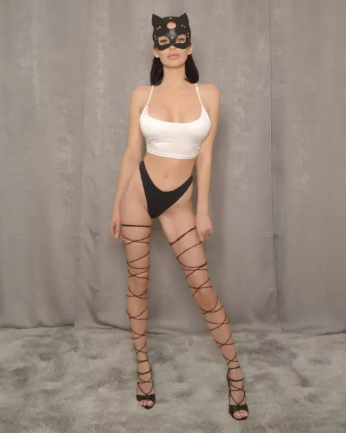 Totally missed Halloween themed posts, I just don't give a f...