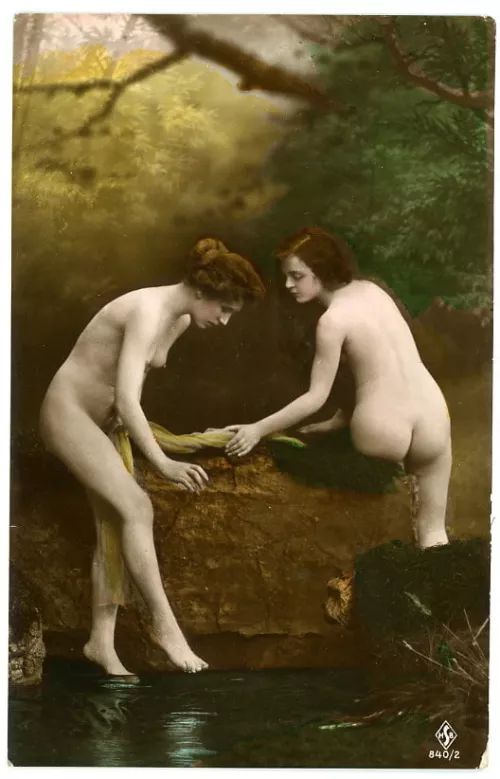 Two victorian nymphs