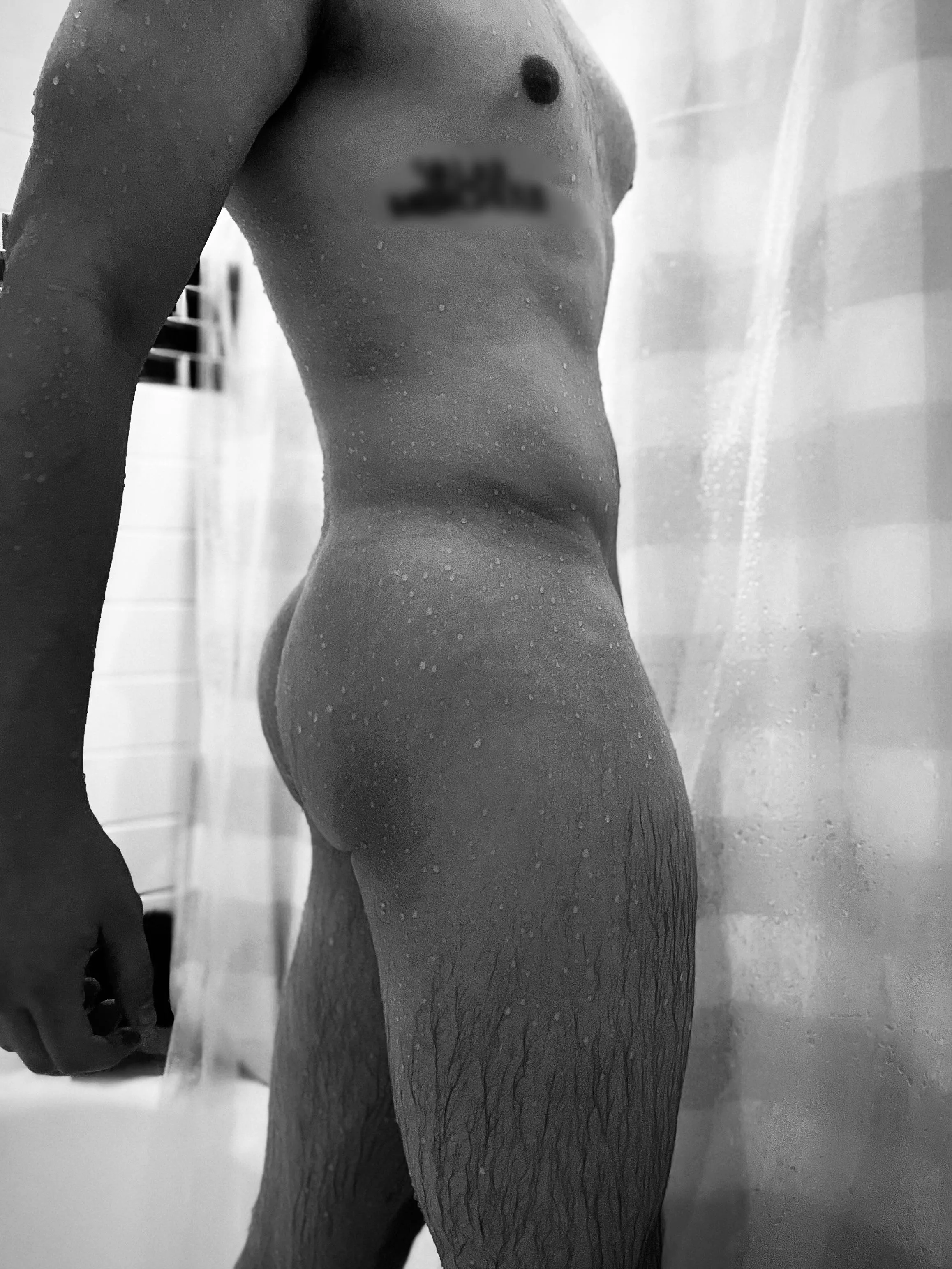 Waiting to wash you, Miss